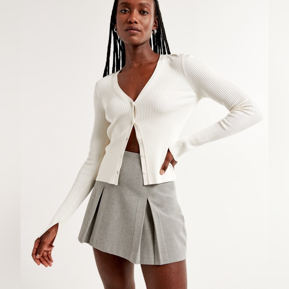 Abercrombie & Fitch Glossy Slim Cardigan. Size Small, color “white” (cream)